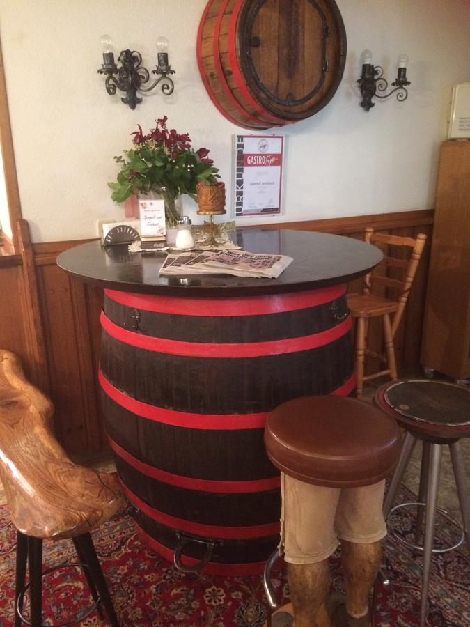Hotel Jerolitsch Krumpendorf エクステリア 写真